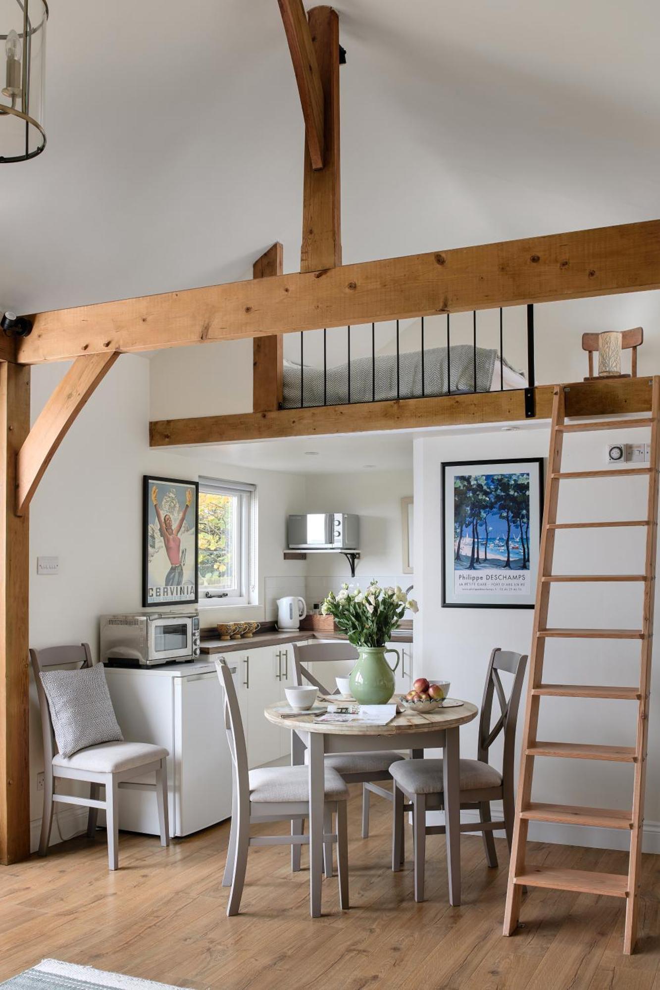 Stunning Cabin With Incredible Views Near Goodwood Rogate ภายนอก รูปภาพ