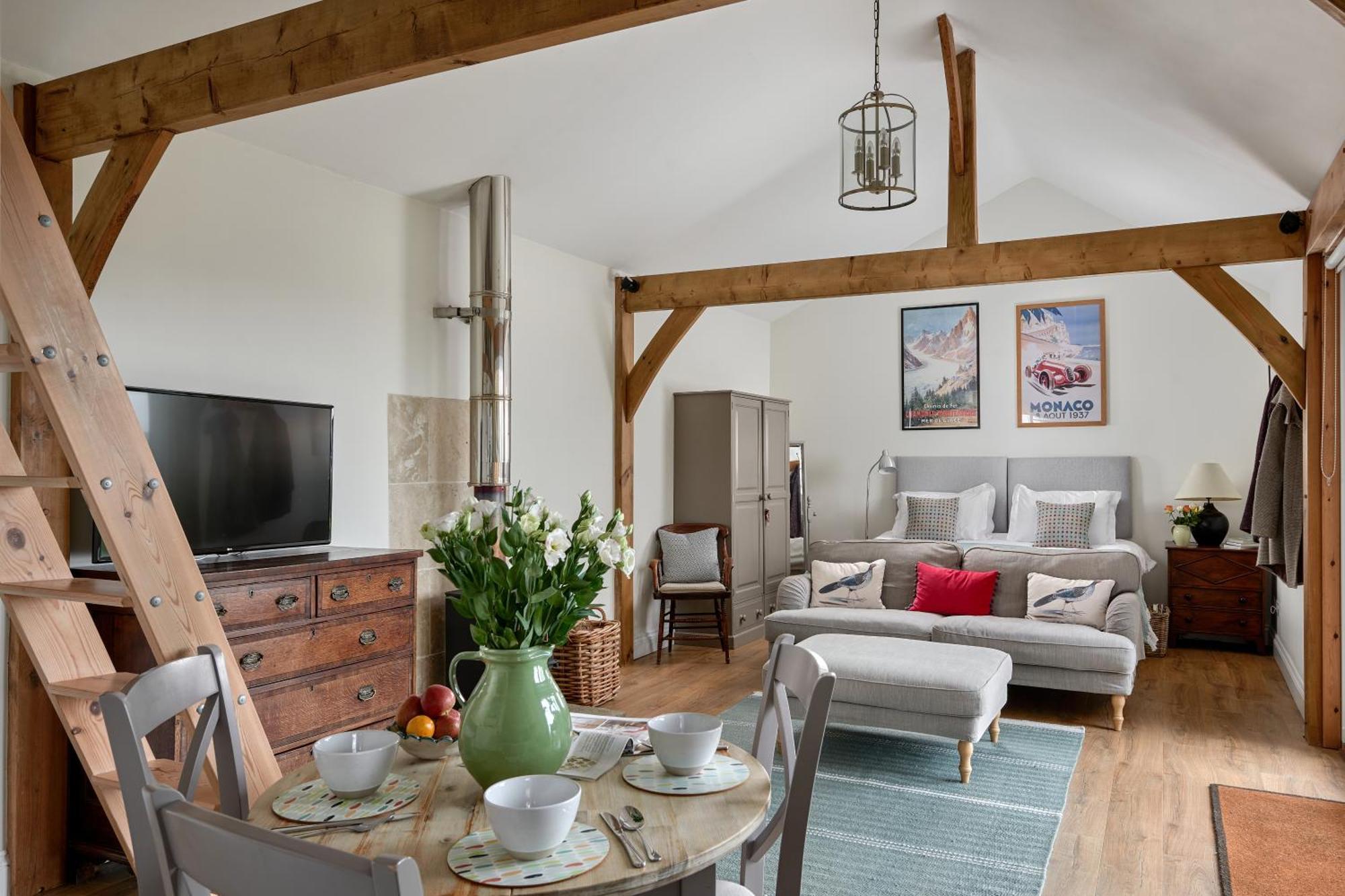 Stunning Cabin With Incredible Views Near Goodwood Rogate ภายนอก รูปภาพ