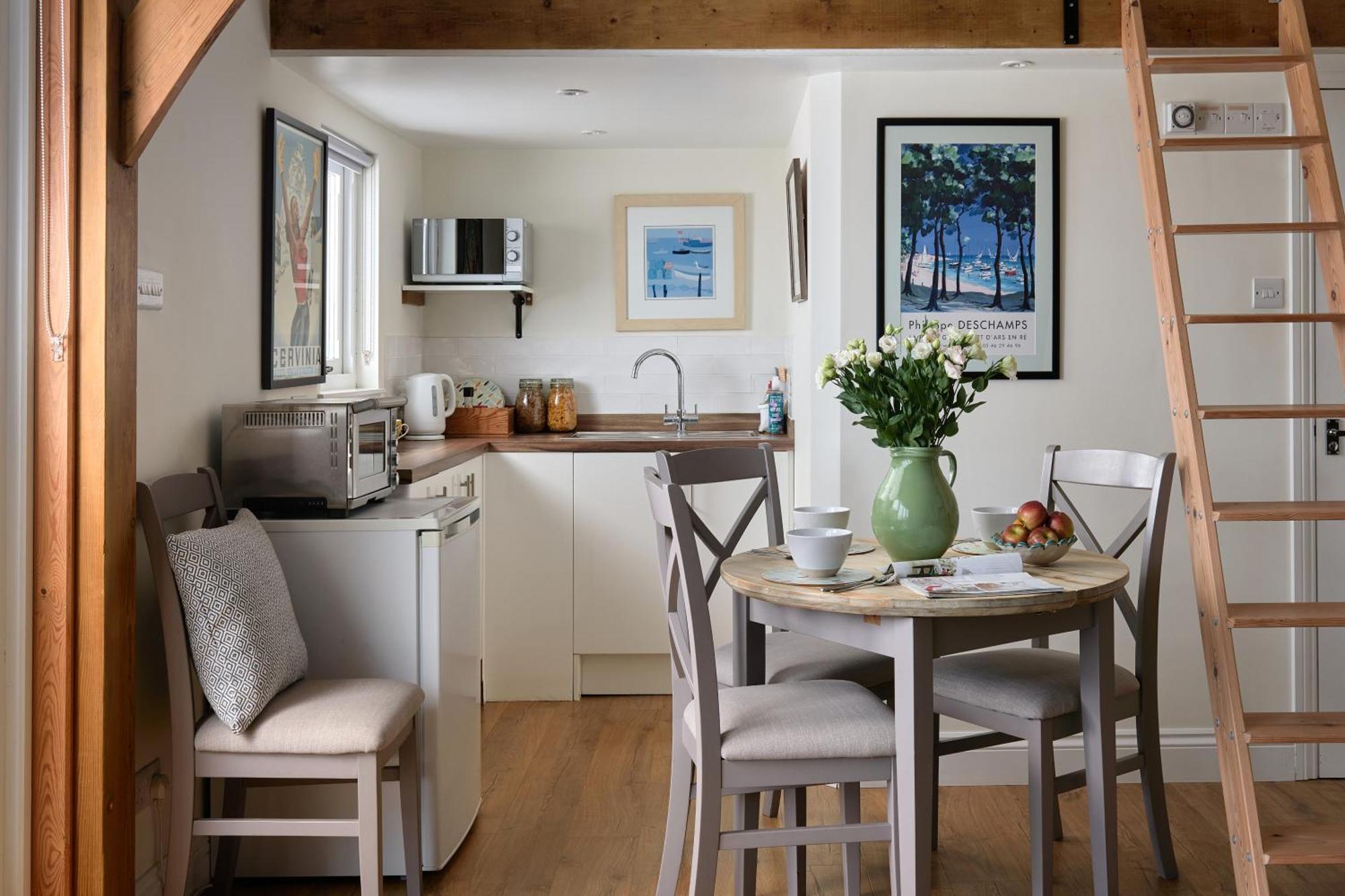 Stunning Cabin With Incredible Views Near Goodwood Rogate ภายนอก รูปภาพ